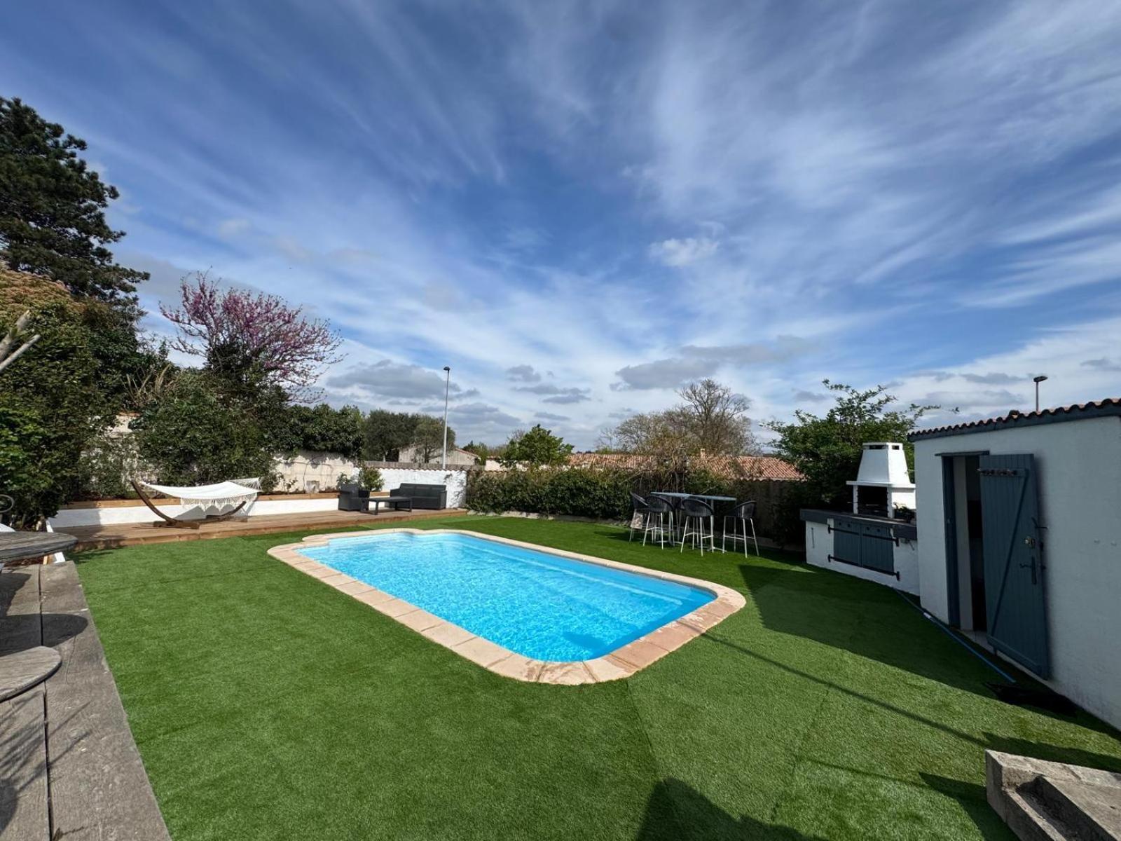 Сasa de vacaciones Maison 3 Chambres, Piscine Privee Terrain De Petanque